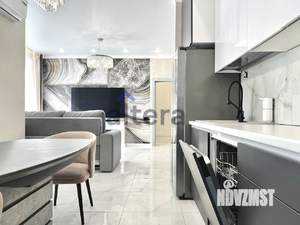 Дом 165м&sup2;, 2-этажный, участок 6 сот.  