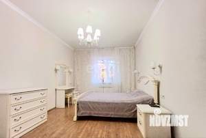 Дом 301м², 3-этажный, участок 7 сот.  