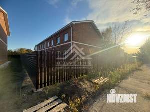 Дом 130м&sup2;, 2-этажный, участок 3 сот.  