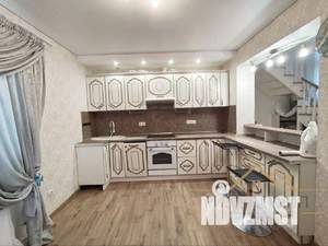 Дом 135м&sup2;, 2-этажный, участок 6 сот.  