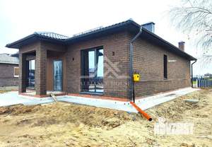 Дом 180м&sup2;, 1-этажный, участок 7 сот.  