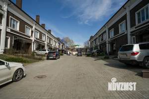 Таунхаус 400м², 4-этажный, участок 2 сот.  