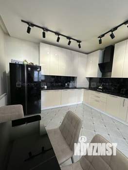 Дом 118м&sup2;, 2-этажный, участок 6 сот.  