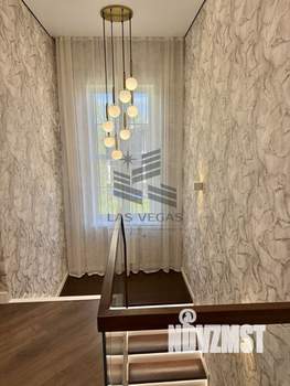 Дом 212м², 2-этажный, участок 9 сот.  
