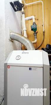 Дом 112м&sup2;, 2-этажный, участок 6 сот.  