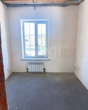 Дом 143м&sup2;, 2-этажный, участок 582 сот.  