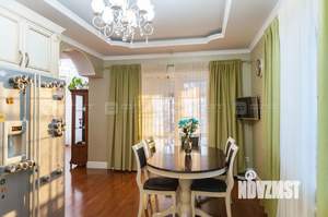 Дом 230м&sup2;, 2-этажный, участок 8 сот.  