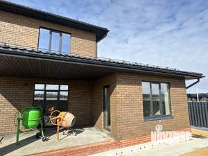 Коттедж 215м&sup2;, 2-этажный, участок 5 сот.  