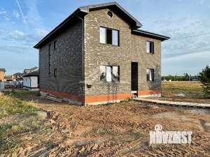 Дом 225м², 2-этажный, участок 7 сот.  