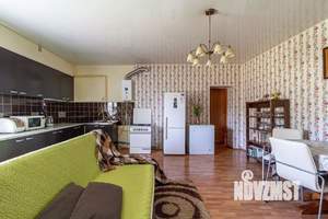 Дом 348м², 2-этажный, участок 18 сот.  