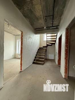 Дом 139м&sup2;, 2-этажный, участок 5 сот.  