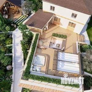 Дом 300м², 2-этажный, участок 10 сот.  