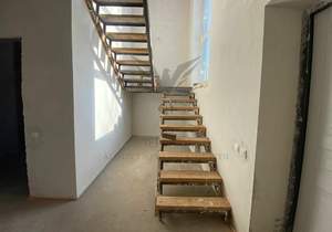 Дом 125м&sup2;, 2-этажный, участок 4 сот.  