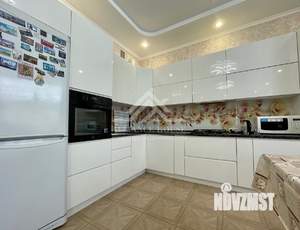 Дом 140м², 2-этажный, участок 5 сот.  