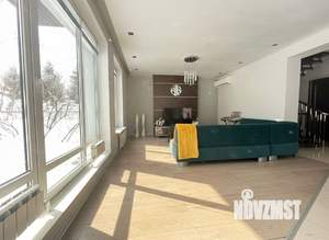 Дом 236м&sup2;, 2-этажный, участок 8 сот.  