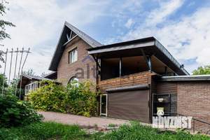 Дом 270м², 3-этажный, участок 10 сот.  