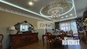 Дом 320м², 2-этажный, участок 6 сот.  