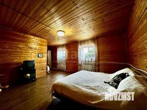 Дом 200м&sup2;, 2-этажный, участок 8 сот.  