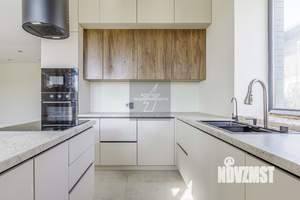 Дом 145м&sup2;, 1-этажный, участок 6 сот.  