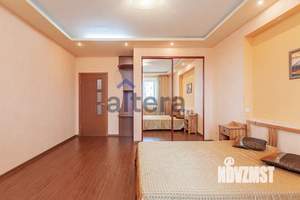 Дом 182м², 2-этажный, участок 5 сот.  