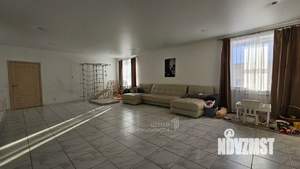 Коттедж 371м&sup2;, 3-этажный, участок 8 сот.  