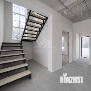 Дом 147м&sup2;, 2-этажный, участок 5 сот.  