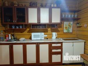 Дом 100м², 2-этажный, участок 6 сот.  