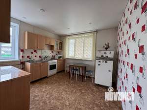 Дом 205м², 2-этажный, участок 6 сот.  