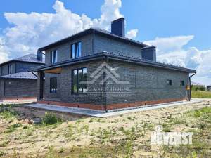 Дом 212м², 2-этажный, участок 8 сот.  