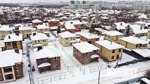 Дом 143м&sup2;, 2-этажный, участок 4 сот.  