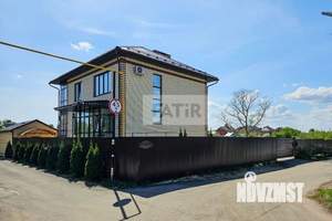 Дом 261м², 2-этажный, участок 10 сот.  