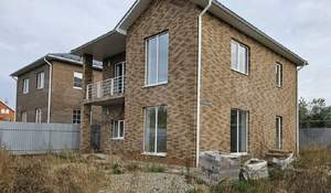 Дом 174м&sup2;, 2-этажный, участок 0 сот.  