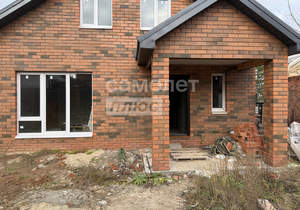 Дом 100м&sup2;, 2-этажный, участок 4 сот.  