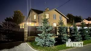 Дом 497м², 3-этажный, участок 14 сот.  