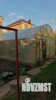 Коттедж 240м&sup2;, 2-этажный, участок 9 сот.  