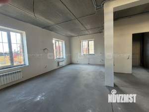 Дом 135м&sup2;, 2-этажный, участок 4 сот.  