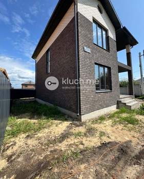 Дом 138м&sup2;, 2-этажный, участок 4 сот.  