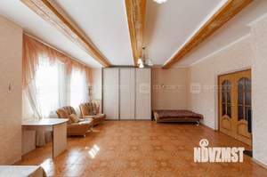 Дом 201м&sup2;, 2-этажный, участок 10 сот.  