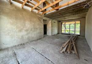 Дом 180м&sup2;, 2-этажный, участок 6 сот.  