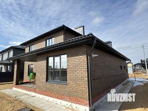 Коттедж 215м&sup2;, 2-этажный, участок 5 сот.  