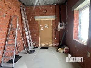 Дом 204м², 2-этажный, участок 7 сот.  