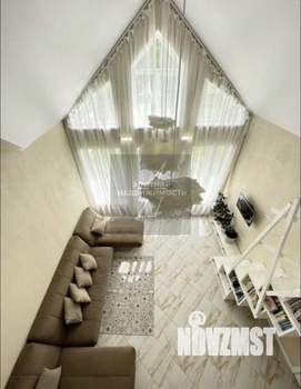 Дом 140м&sup2;, 2-этажный, участок 6 сот.  