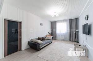 Дом 242м&sup2;, 2-этажный, участок 8 сот.  