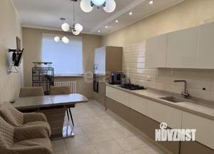 Дом 224м&sup2;, 2-этажный, участок 6 сот.  