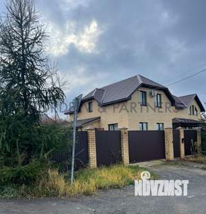 Дом 110м², 2-этажный, участок 7 сот.  