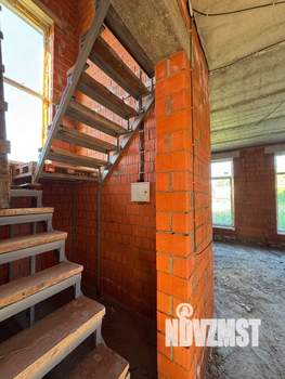 Коттедж 140м&sup2;, 2-этажный, участок 6 сот.  