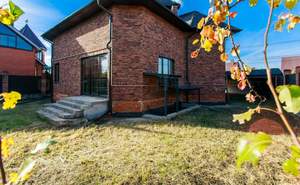 Дом 297м², 3-этажный, участок 0 сот.  