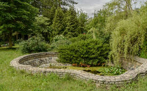 Дом 933м², 3-этажный, участок 33 сот.  