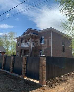 Дом 212м², 2-этажный, участок 5 сот.  