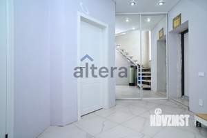 Дом 106м&sup2;, 2-этажный, участок 5 сот.  